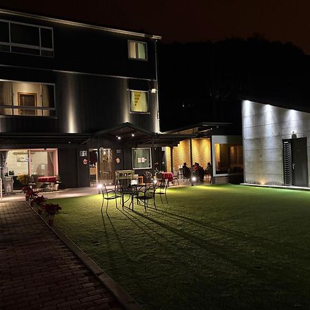 Blackjazz Inn Puli Bagian luar foto