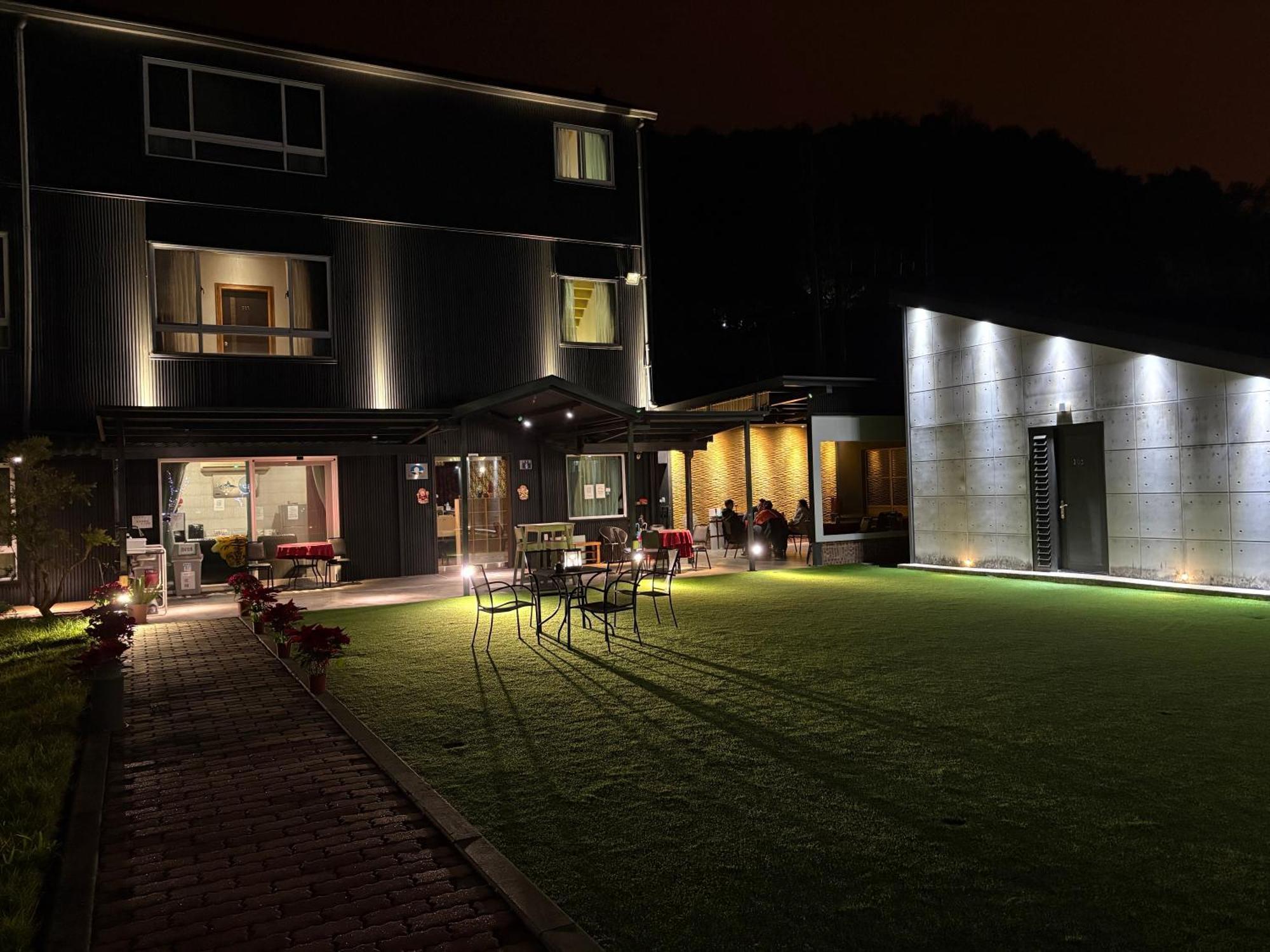 Blackjazz Inn Puli Bagian luar foto